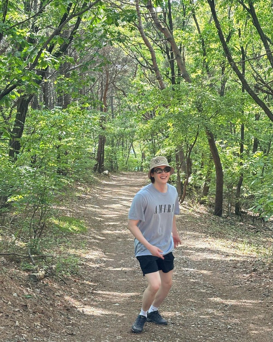 이종석 tweet media
