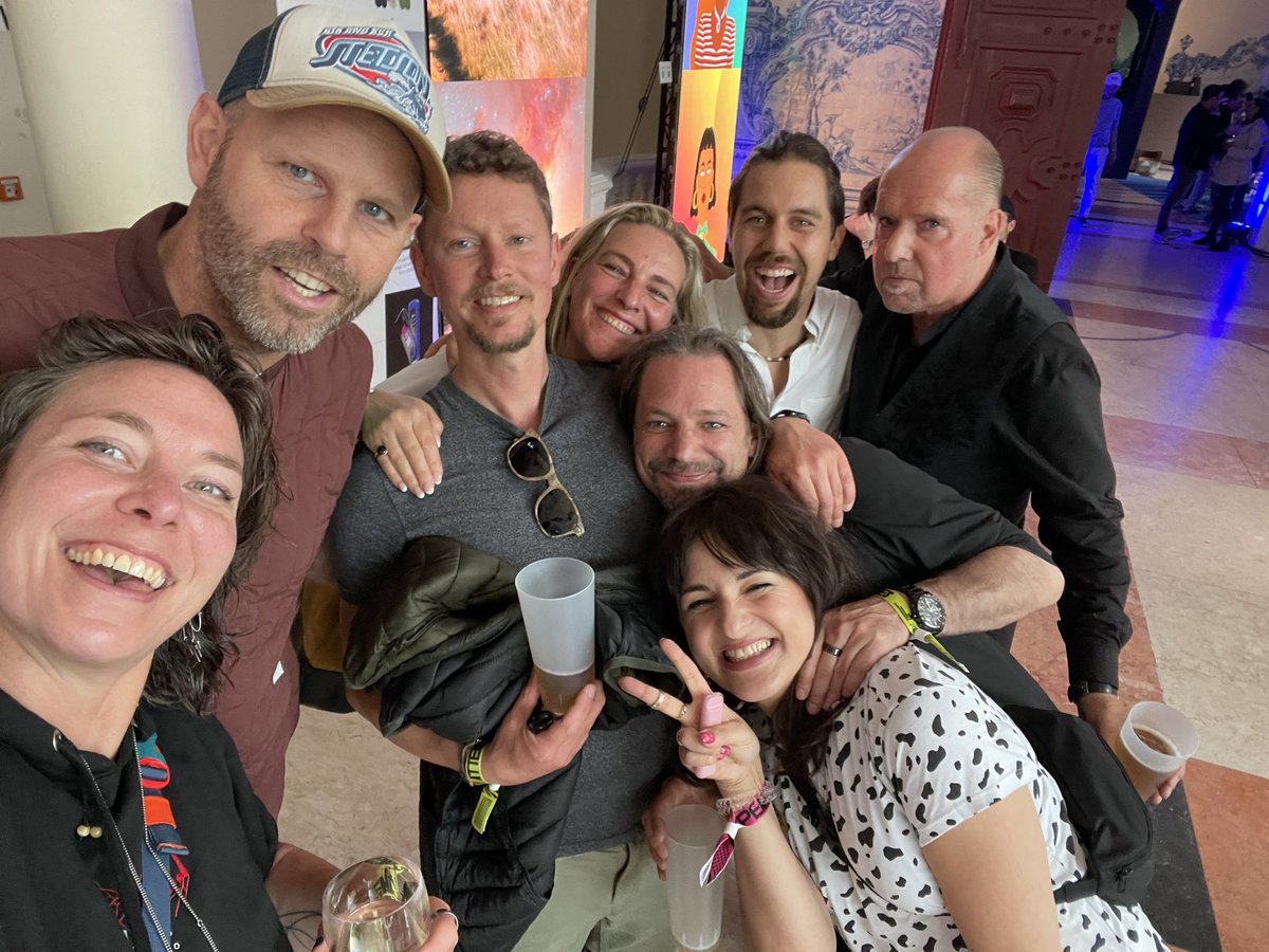 FamilyDogecoin's tweet photo. So looking forward to #nfcsummit 
Last year I brought my #bitcoinmask  that I got at first  Castleparty 2022. 
Shall I bring it with me and do full report ?  

Going to be such a nice reunion of like minded people in Lisbon 💚☺️
Cannot wait to see you all https://t.co/MpP0vXf9Xa