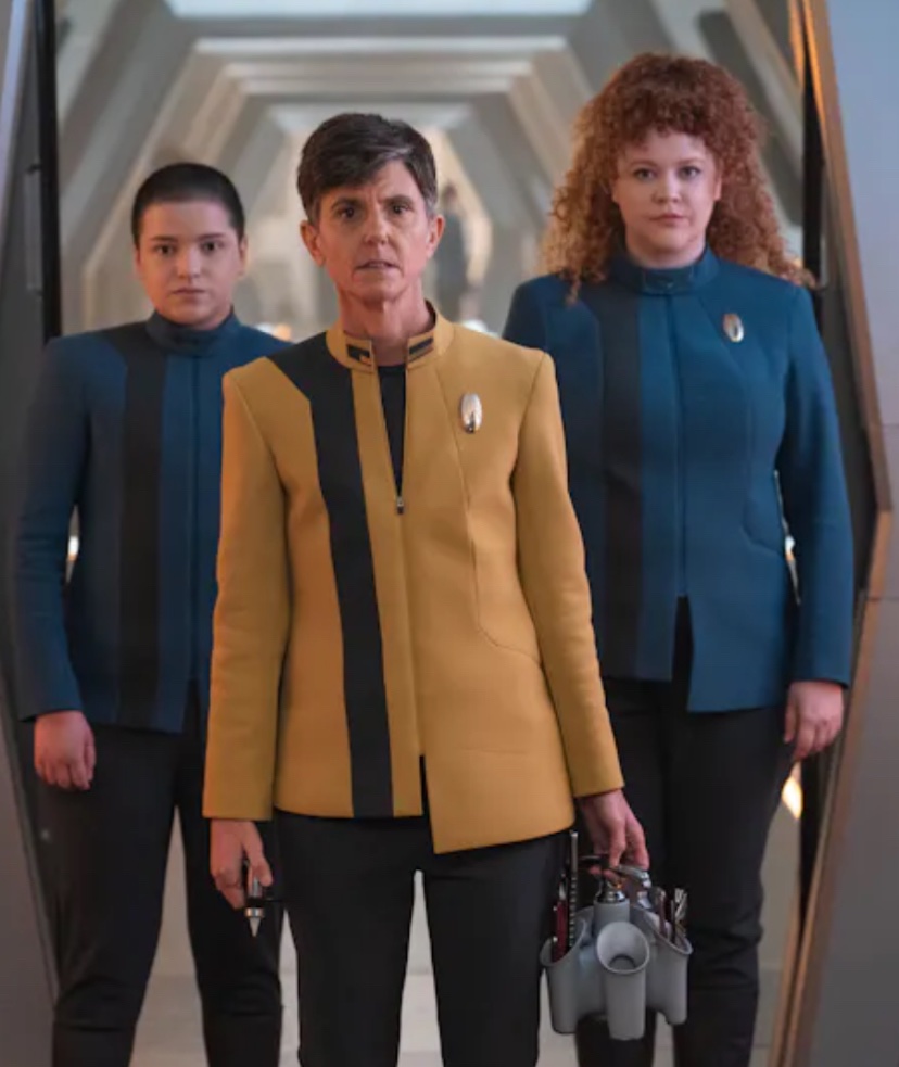 What the fuck? I haven’t seen any of the new stuff but I remember Star Trek was full of good looking people. What happened? 🤣