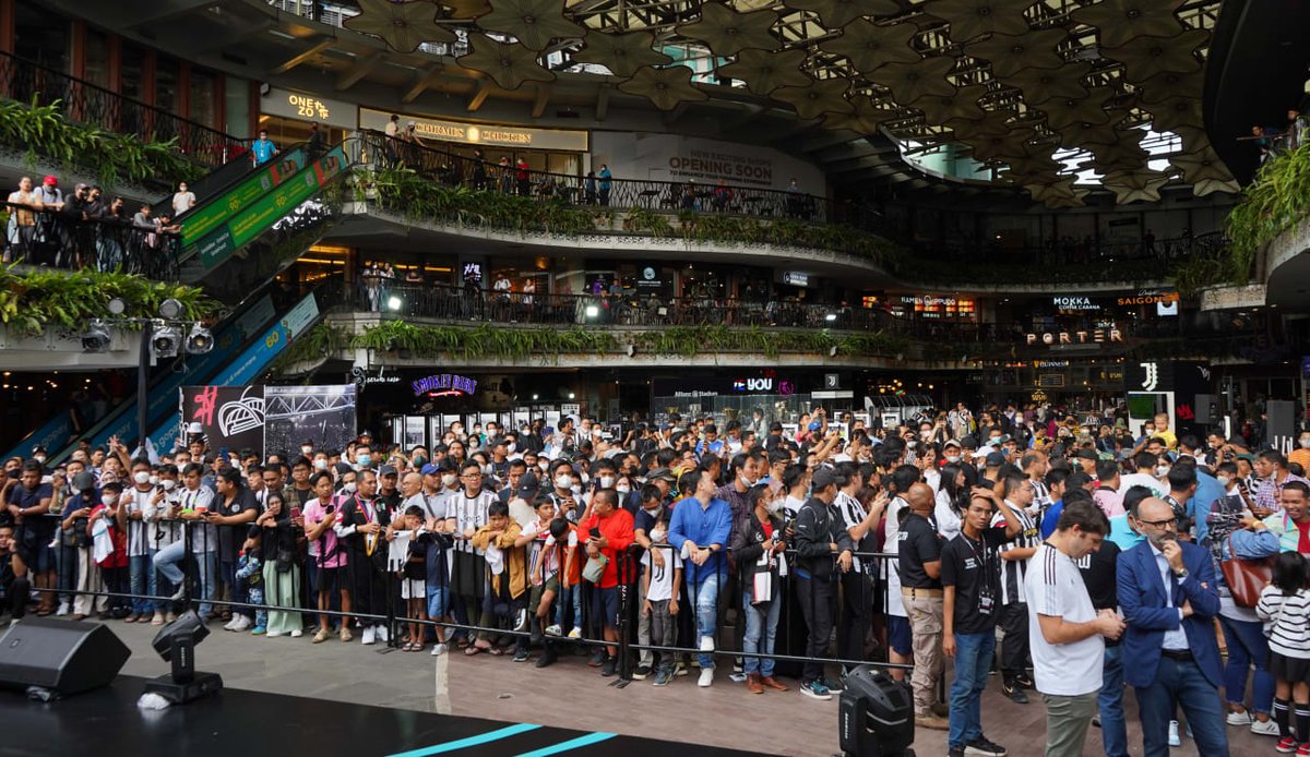 Hallo geng! Kegiatan Chapter, terutama yang ngetag atau mention kami akan terpublikasi di Channel Instagram Juventus Club Indonesia. 

Ini linknya ig.me/j/AbYgOuGb50Y2…, jangan lupa join untuk update kegiatan-kegiatan di chapter kota terdekat kalian. 

Forza Juve!