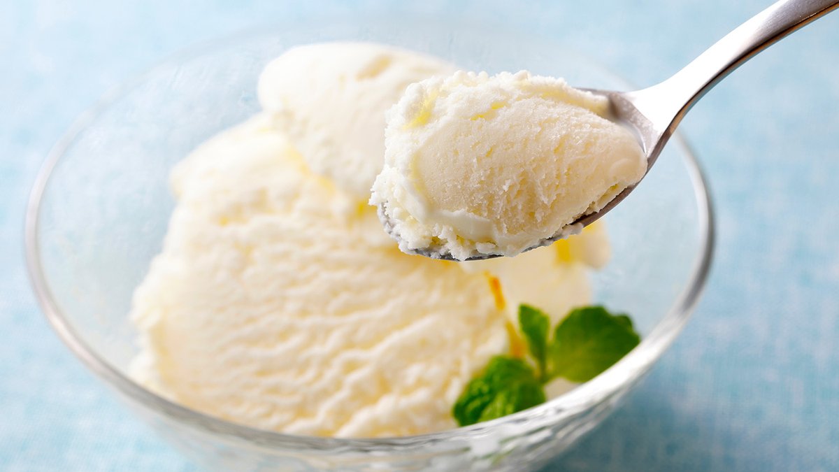 きょう5月9日は #アイスクリームの日。 
アイスクリームがおいしく食べられるシーズンが始まる連休明けのこの日を「アイスクリームデー」と決め、都内の施設や病院にアイスクリームをプレゼントしたことから、制定されたといわれています。