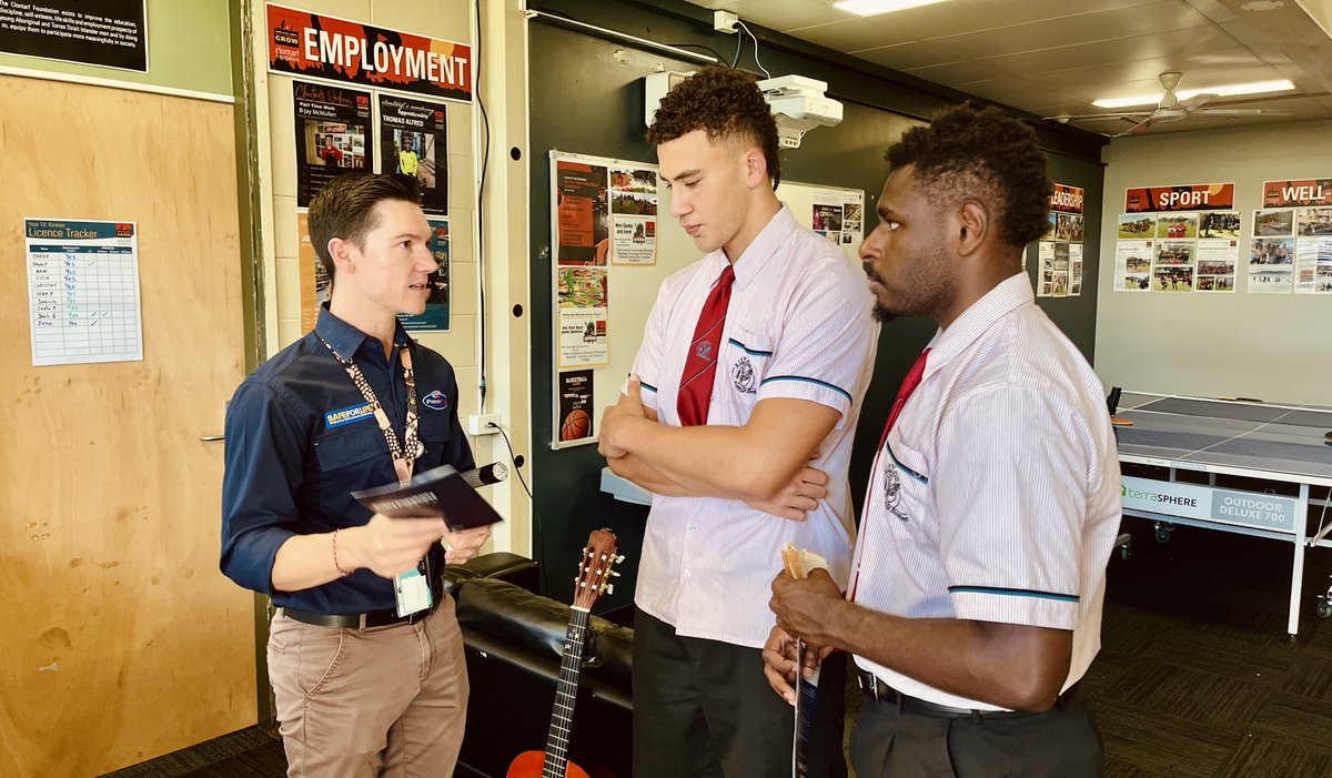 powerlinkqld's tweet image. The Powerlink team have visited more than 1,000 year 10-12’s at six high schools in #Townsville, #ChartersTowers and #Ingham. They also popped into the Tec-NQ facility and participated in the Find Your Future careers event in Ingham.

We also caught up with the team at the