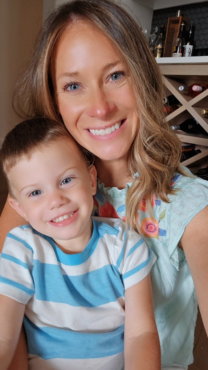 LauraLeeWeander's tweet photo. The bestest Lil bro 💙 https://t.co/dcMVm3TxVF