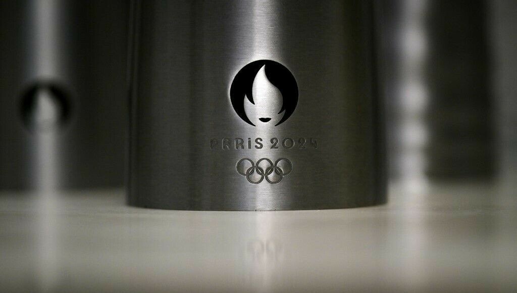 JO Paris 2024 : qui est le capitaine qui portera la flamme olympique près de chez vous ? ➡️ l.francebleu.fr/Pxt8