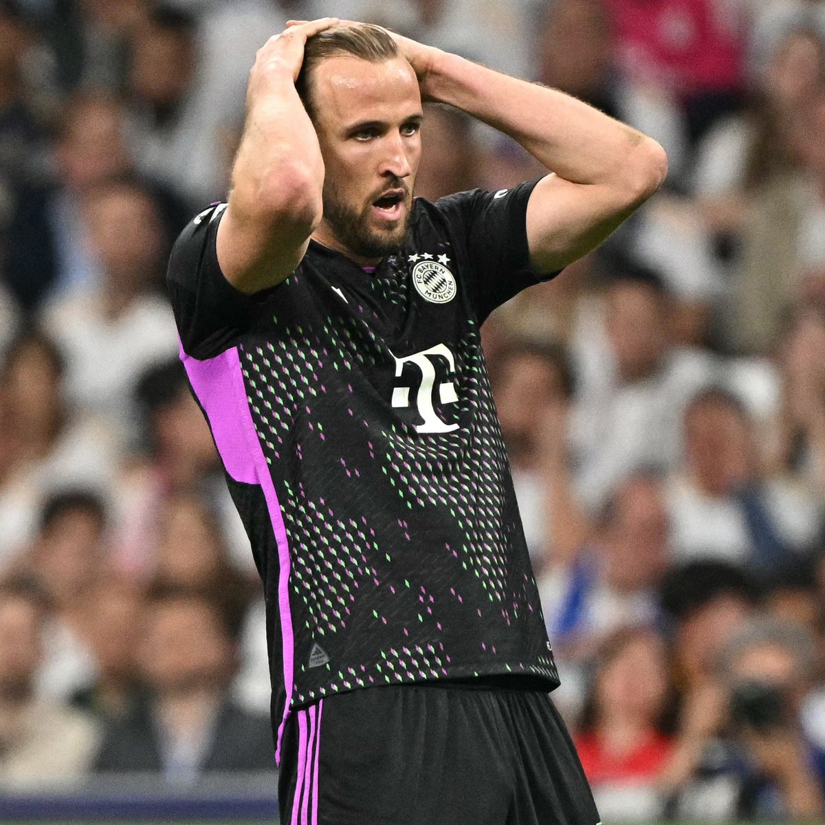 For the first time since 2011/12, Bayern Munich will go a whole season without winning a trophy:

Bundesliga ❌
DFB Pokal ❌
Champions League ❌

The Harry Kane curse. Is it real?

#RealBayern #ChampionsLeague #RealMadrid #BayernVsMadrid