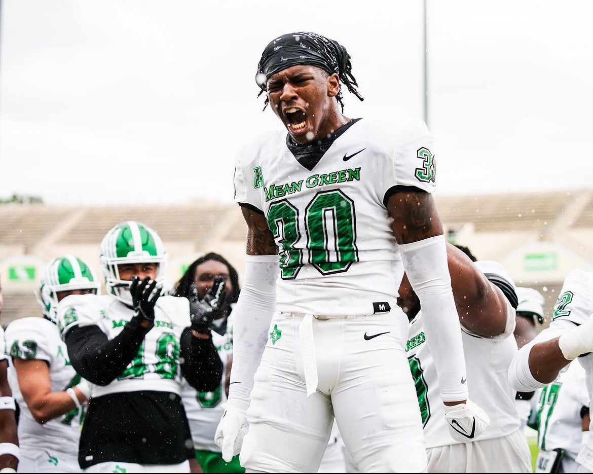 Blessed and honored to receive an offer from the University of North Texas @coachdgary @KoachMak @carlos_leggins @CoachAllenHC