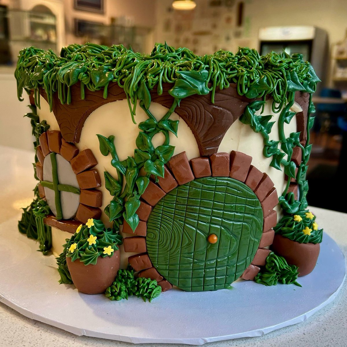 did you guys know about hobbit cake