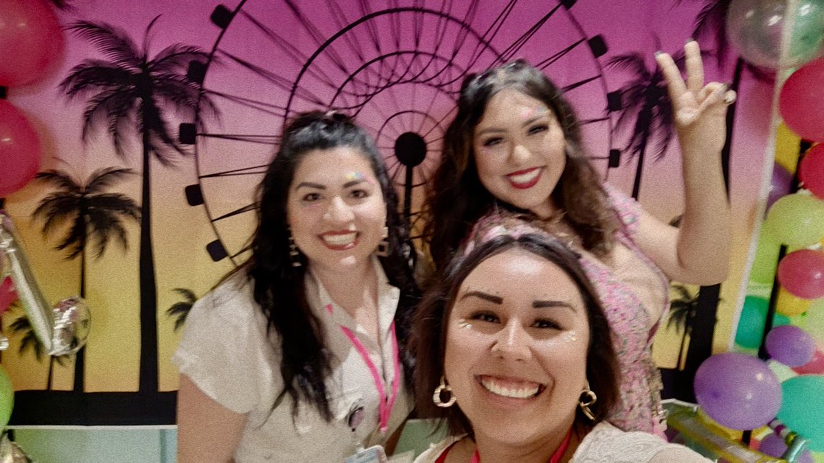 Neftaly Gonzalez (@neftalyy_) on Twitter photo Oates-Chella Latin Flare☀️<a href="/HisdOates/">Oates_HISD</a> <a href="/claudiamonica/">claudia turrubiartes</a> <a href="/EricaBetancou10/">Erica Betancourt</a> #TeacherAppreciationWeek Oates-Chella Latin Flare☀️<a href="/HisdOates/">Oates_HISD</a> <a href="/claudiamonica/">claudia turrubiartes</a> <a href="/EricaBetancou10/">Erica Betancourt</a> #TeacherAppreciationWeek