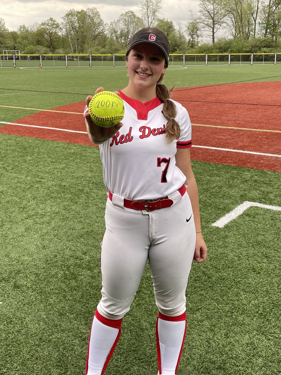 Congrats to Ella Zobel on her 200th strike out. Amazing career so far at Clarence. Good job Ella!