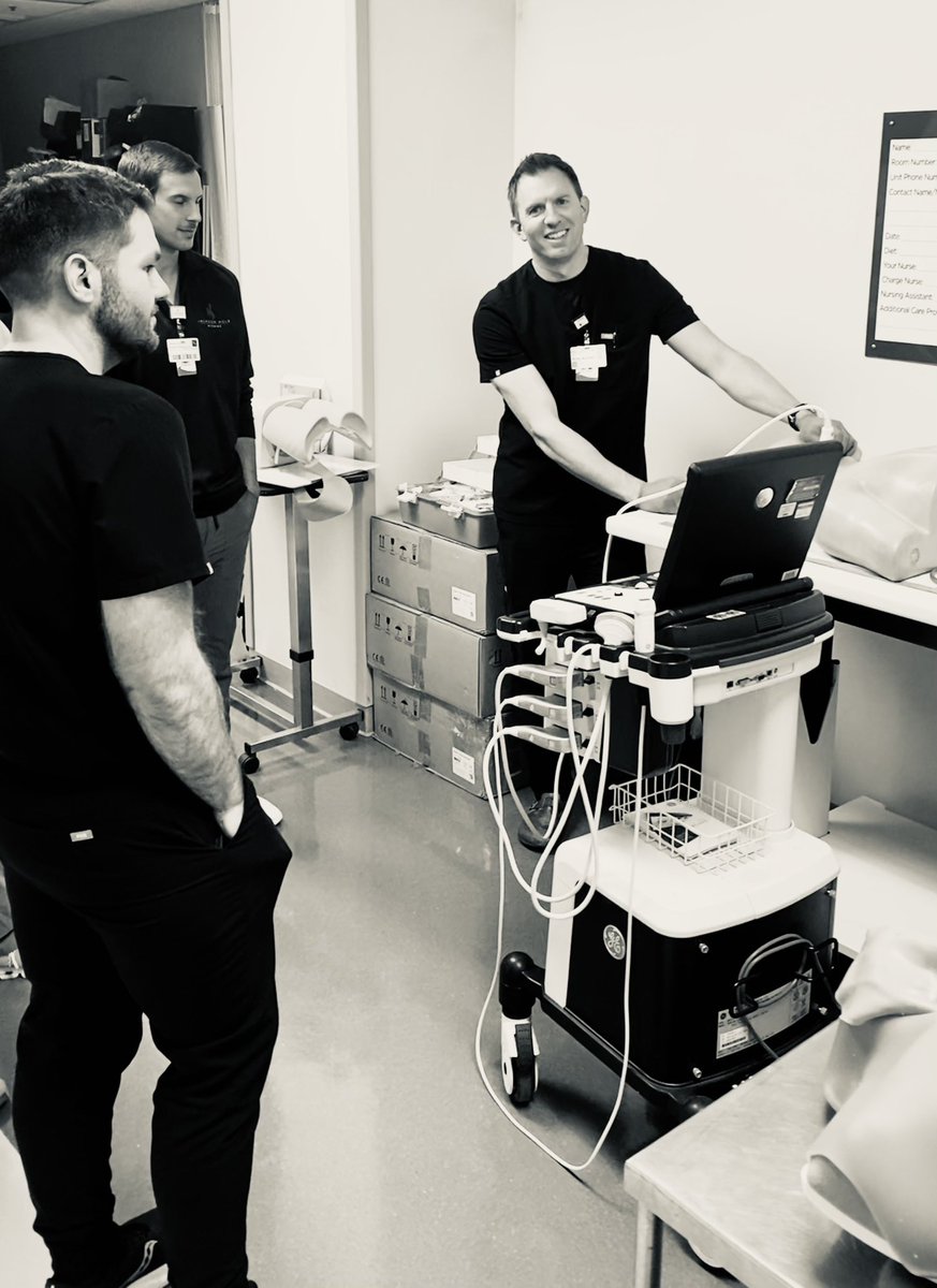 On trauma call today so I walked over to see the clerkship director teaching medical students how to do central lines 🙂 (…& makes sure he was teaching them correctly 😉) (…yes he’s taken 😘)