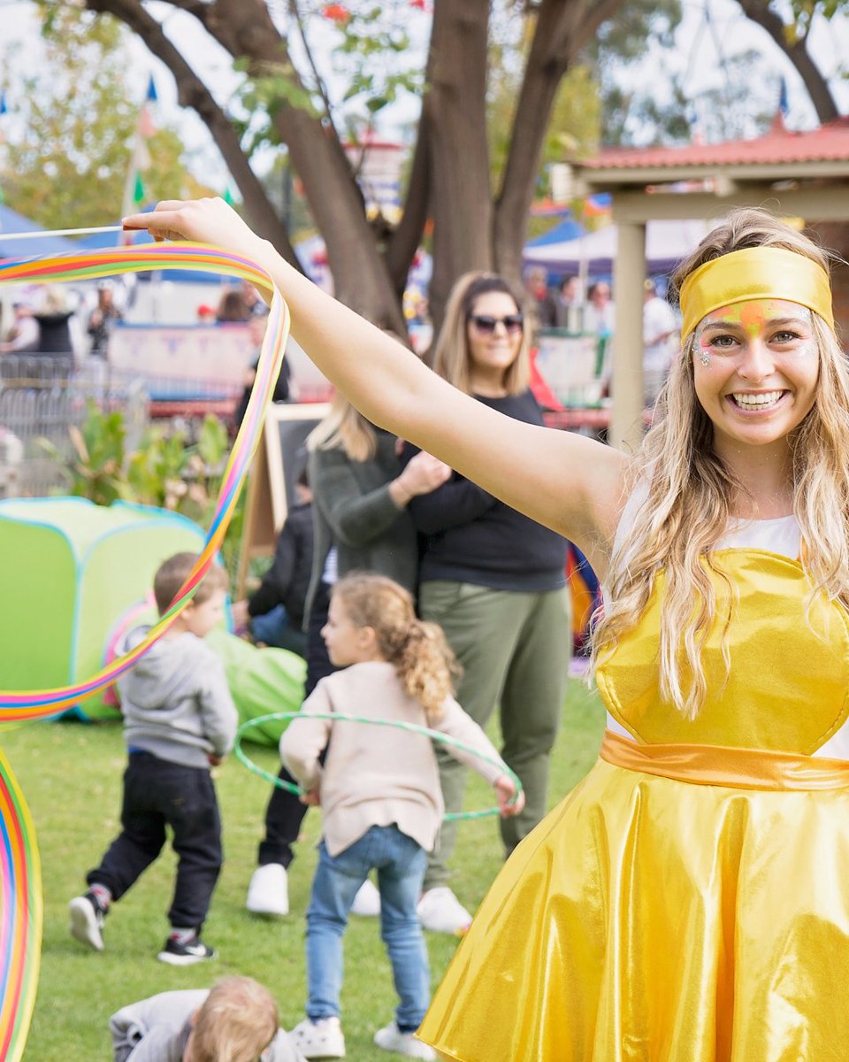 Get ready to head to Pinjarra in @VisitPeel on June 1 & 2 for the Pinjarra Festival! Immerse yourself in live music, vintage cars, wood turning demos & 100+ market stalls. Indulge in delicious food trucks and explore the wine tasting shed🍷#WAtheDreamState bit.ly/3UEwPoJ