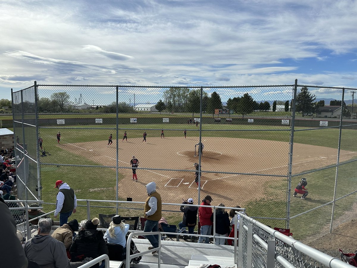 Next stop Gooding: The Senators softball team host Kimberly. 

Gooding can clinch the title with a win. Kimberly would force another game if they win.
#IDpreps