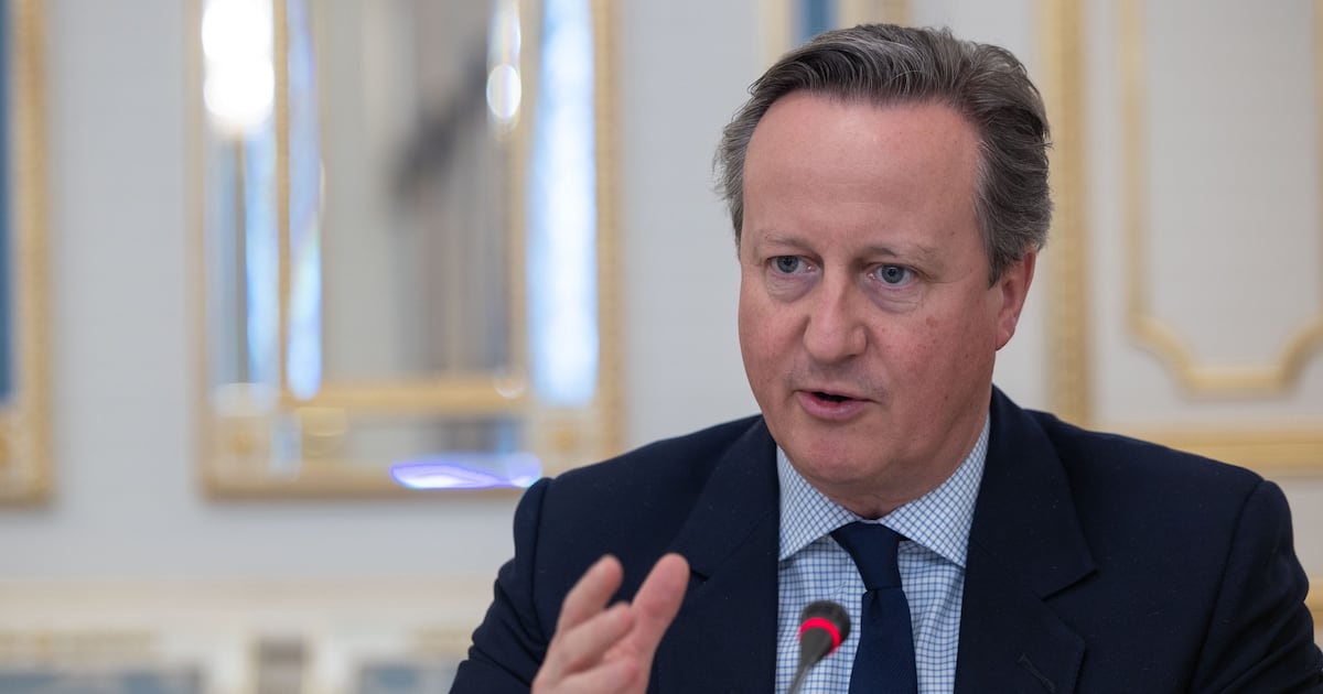 Cameron commends UK and US for striking Houthis after Red Sea attacks dlvr.it/T6cg3h