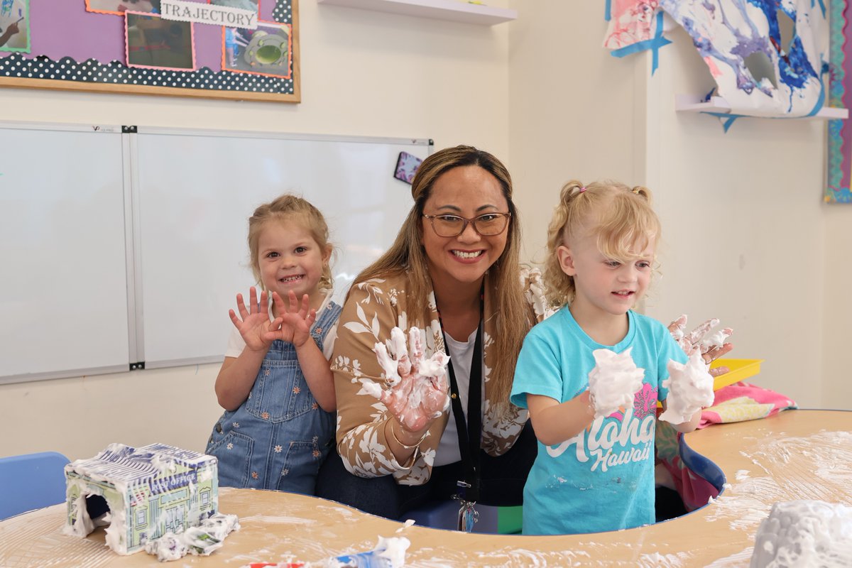 Happy #TeacherAppreciationWeek to all of our teachers at #RadyChildrens preschool, Alexa's PLAYC, in #Murietta & #SanDiego!🍎✏️ Our all-inclusive schools accept typically developing children & those at risk for or diagnosed with Autism Spectrum Disorder​. rchsd.co/3y7qTvz