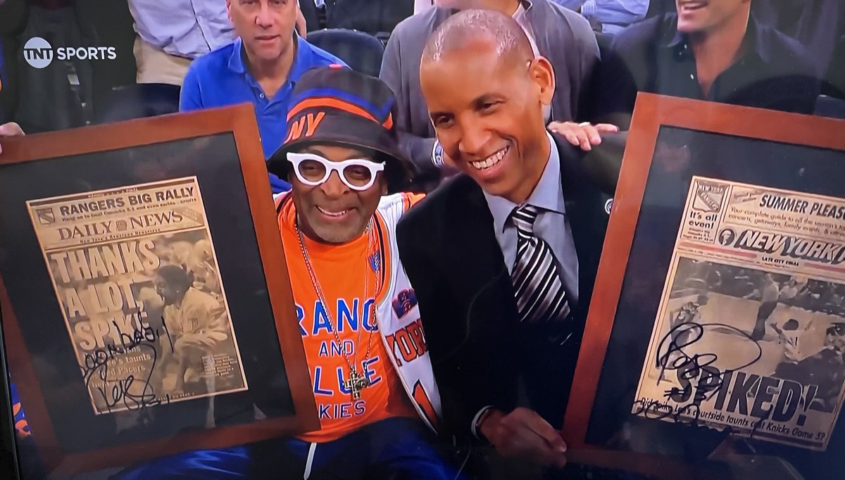 WorldWideWob's tweet photo. almost 30 years to the day. what a moment. https://t.co/yZX8kbFwHq