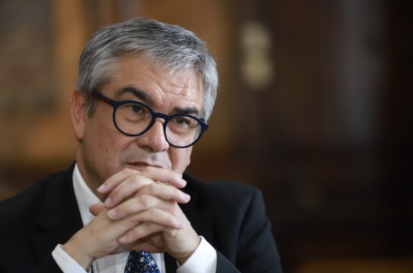 Radar_C_L's tweet photo. El Ministro Marcel aseguró que es posible cerrar 2024 con una inflación por debajo del 3,8%, debido al tipo de cambio. La mayoría de sus predicciones macroeconómicas se han cumplido, a pesar de los pesimistas que pronosticaban un colapso en Chile. Si lo afirma Marcel, ¡es cierto!👍 #QueseSepa @mariomarcelc