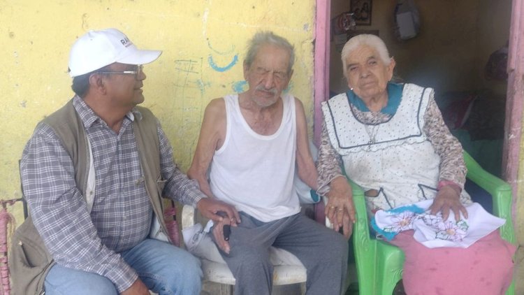 ❤️‍🔥“Hasta dar la vida, pero nunca traicionar a nuestros compañeros de lucha”: así recuerda don Vicente Ramírez, fundador de Antorcha en el Ejid La Concordia, al prof Humberto Gutiérrez, dirigente fundador de Armadillo de los Infante. #SanLuisPotosí movimientoantorchista.org.mx/por-antorcha-h…