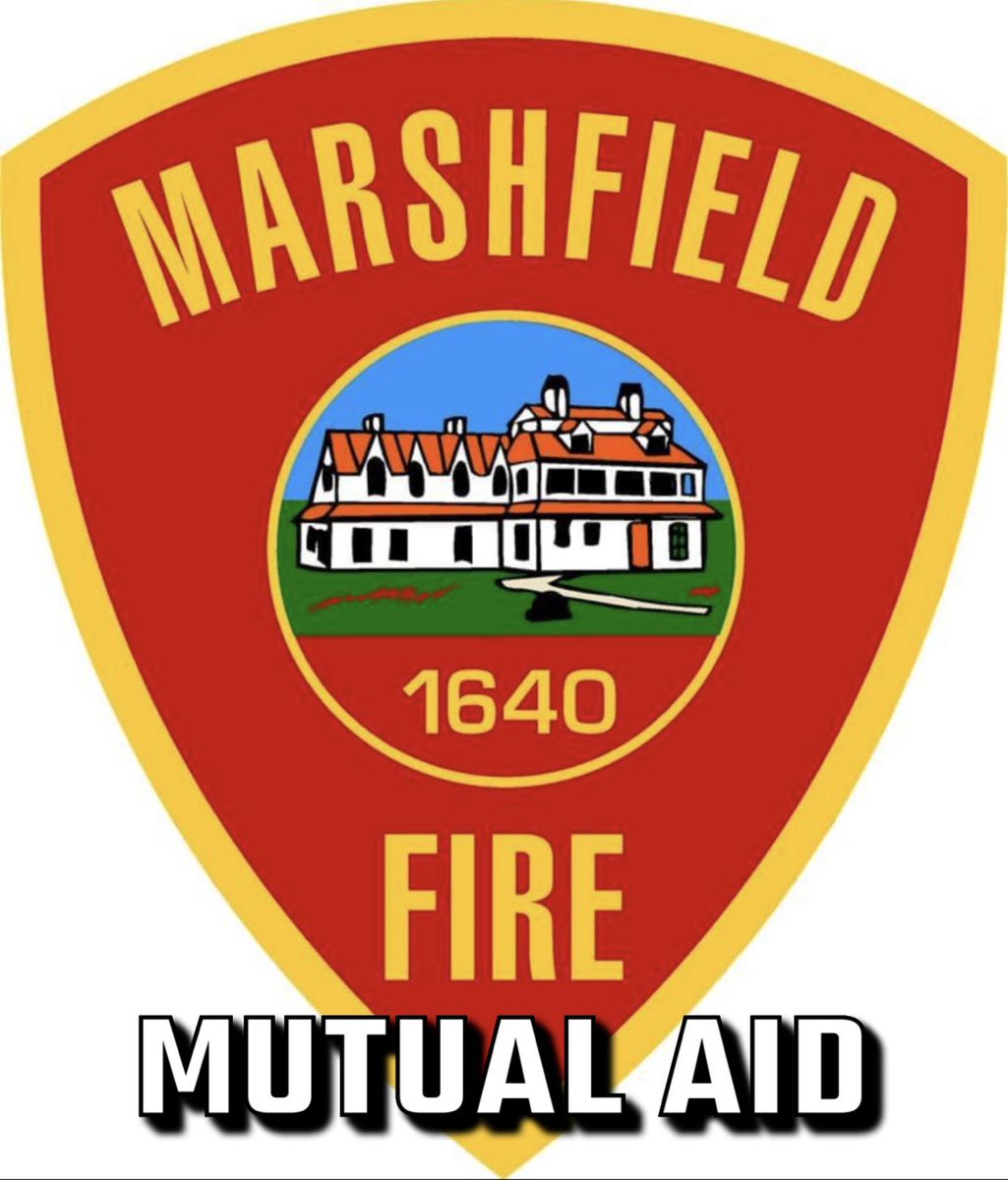 Marshfield_Fire's tweet photo. Marshfield Engine 3 and Car 2 are currently operating in the town of Duxbury mutual aid for their second alarm house fire. https://t.co/FwoAFhbiP8