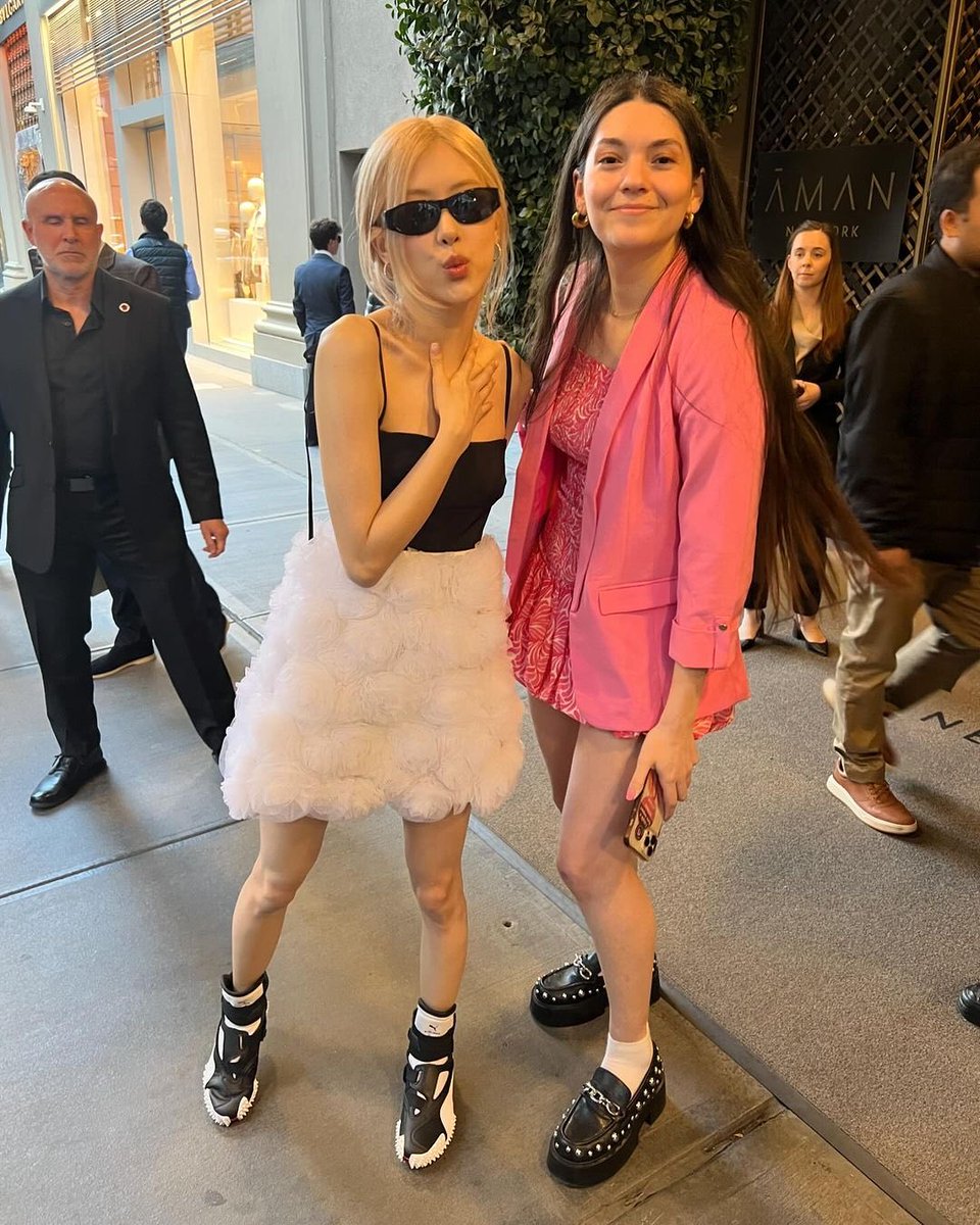 rosie with a fan in new york (old)