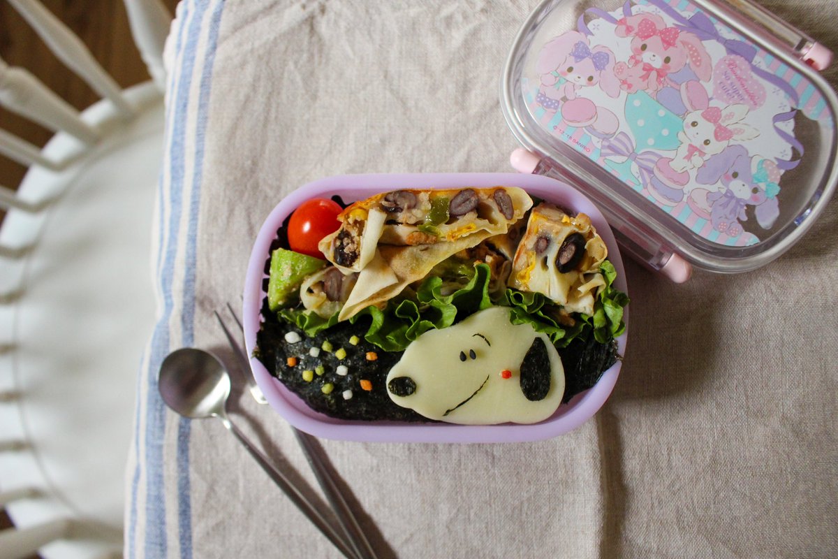 My daughter's #lunch #today.  #お弁当 #お弁当記録 #lunchbox #lunchtime #Foodie #お弁当作り楽しもう部 #今日のご飯 #Food #Twitter料理部  #娘弁当 #bento #cute #picoftheday #アメリカ生活 #デコ弁 #eating #photography #忘備録 Made Tex Mex Egg Rolls(Grilled).