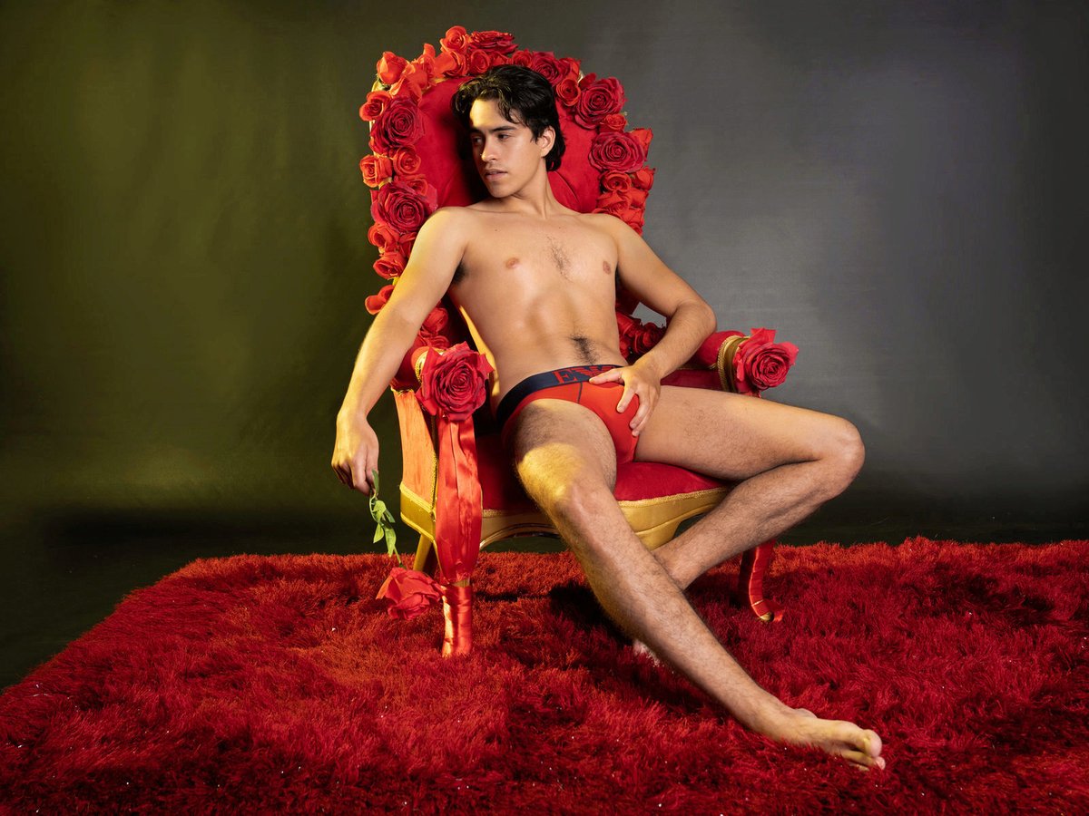 Flirt4FreeGuys tweet media