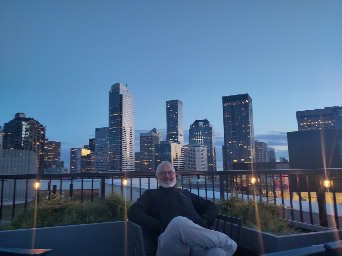 Striatech GmbH tweet media