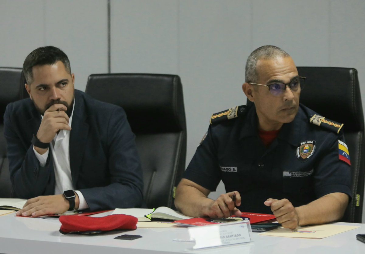 Hoy estuvimos en reunión del Sistema de Justicia, para las coordinaciones de la Jornada de exclusión de SIPOL y próximos abordajes a las regiones del país