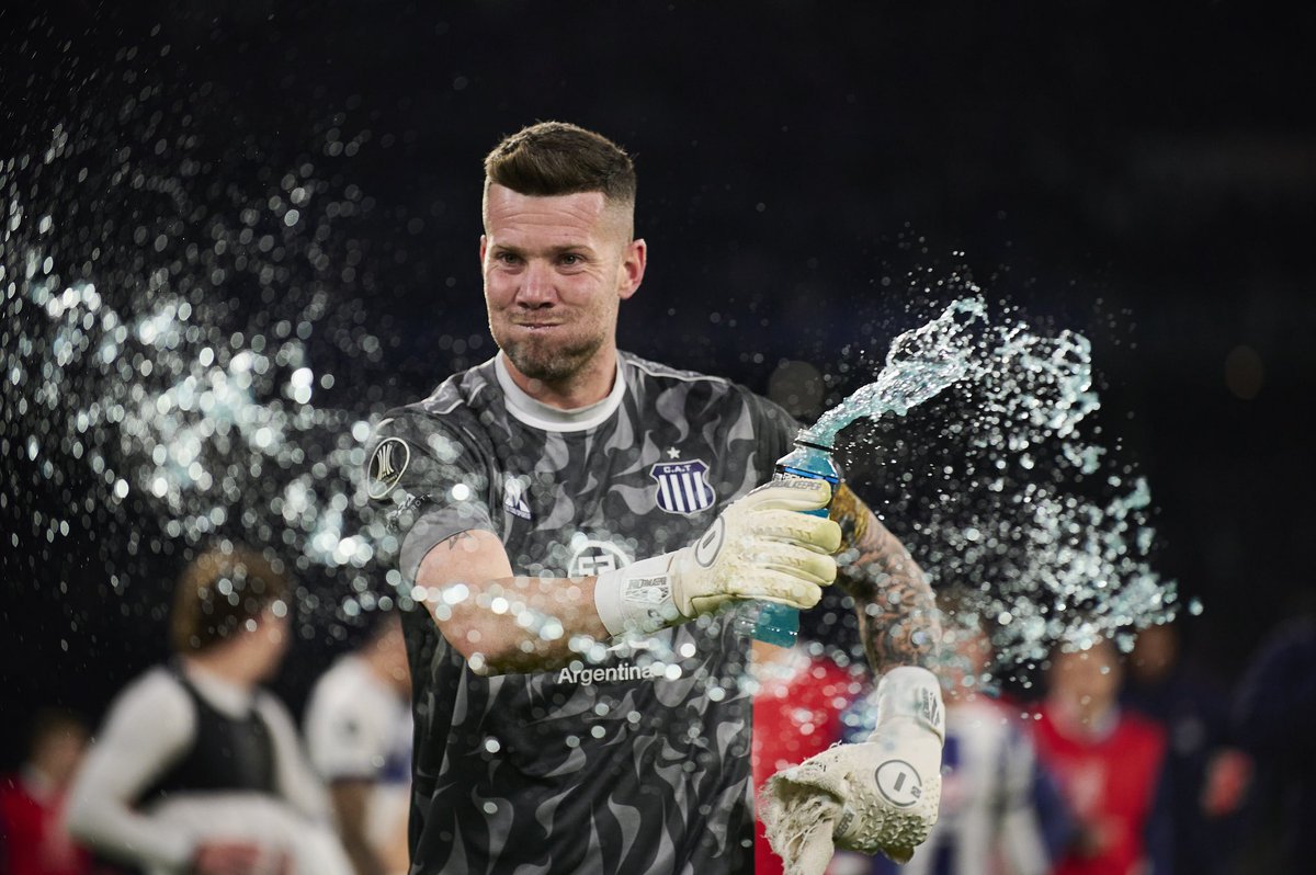 Bendecidos.

La bendita 𝐂𝐨𝐩𝐚 𝐂𝐨𝐧𝐦𝐞𝐛𝐨𝐥 𝐋𝐢𝐛𝐞𝐫𝐭𝐚𝐝𝐨𝐫𝐞𝐬 🏆