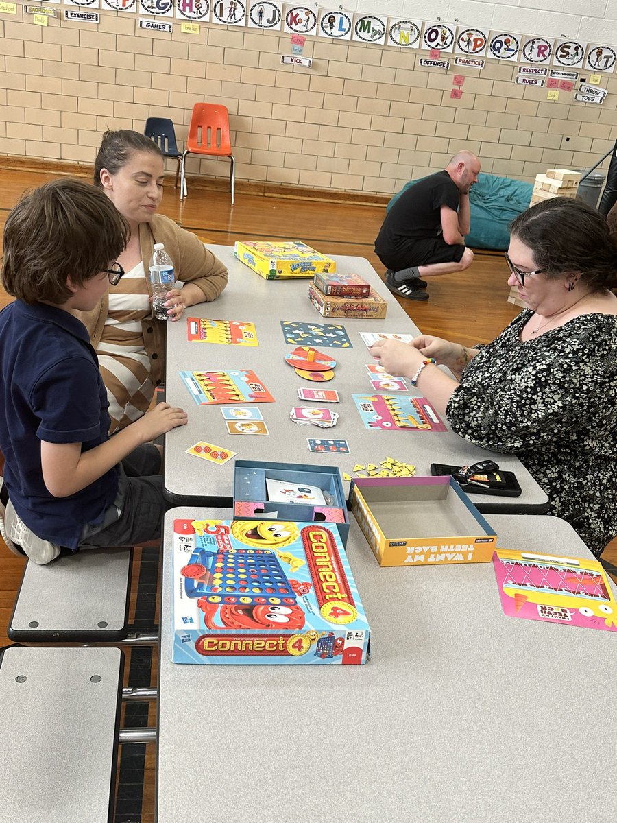 PCSDGifted's tweet photo. We had so much fun at PAGE family game night! Thank you to everyone who came out to play games tonight! https://t.co/hxywnBnwDn