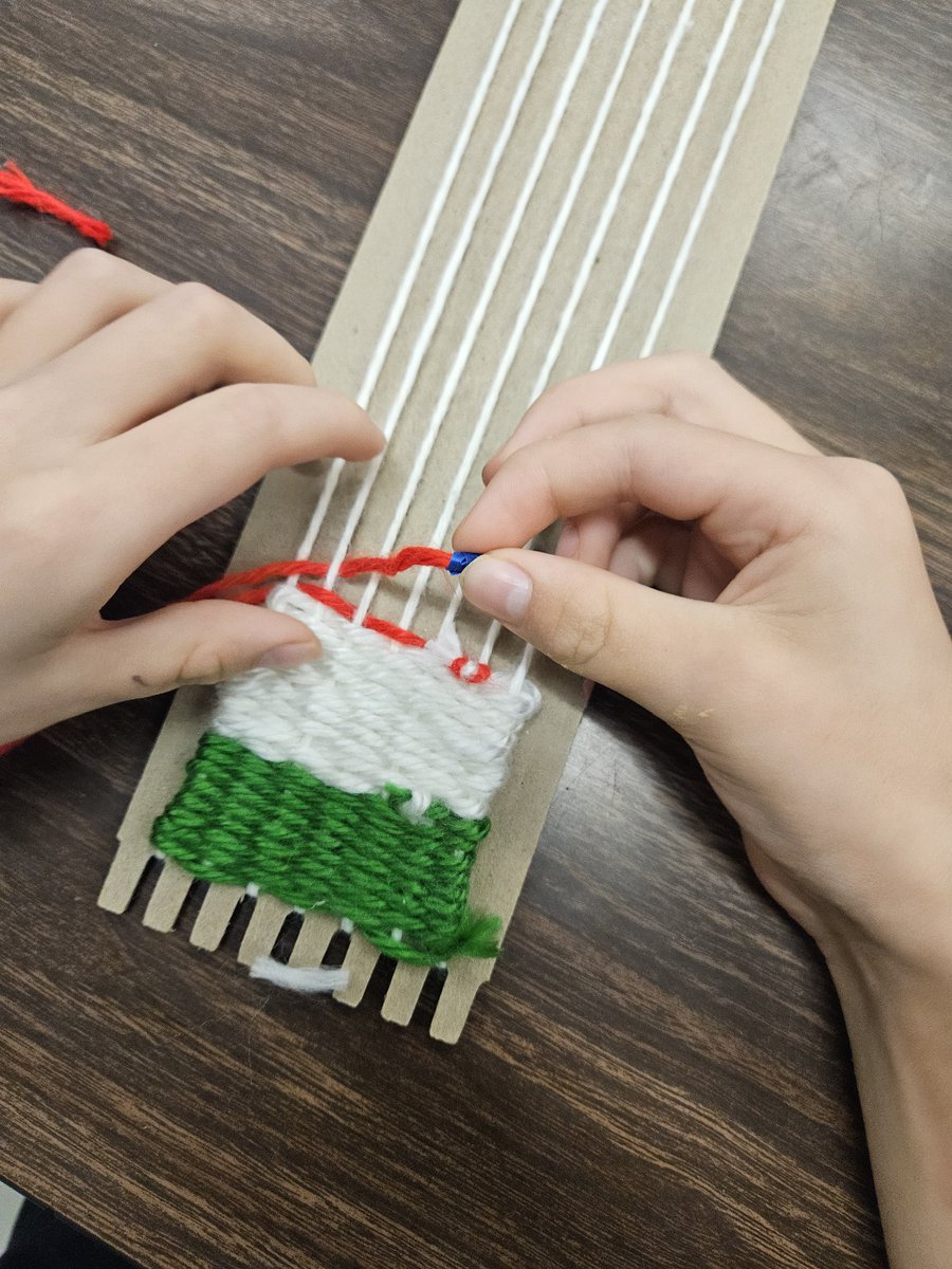 4th grade Panthers are a weaving machine!!