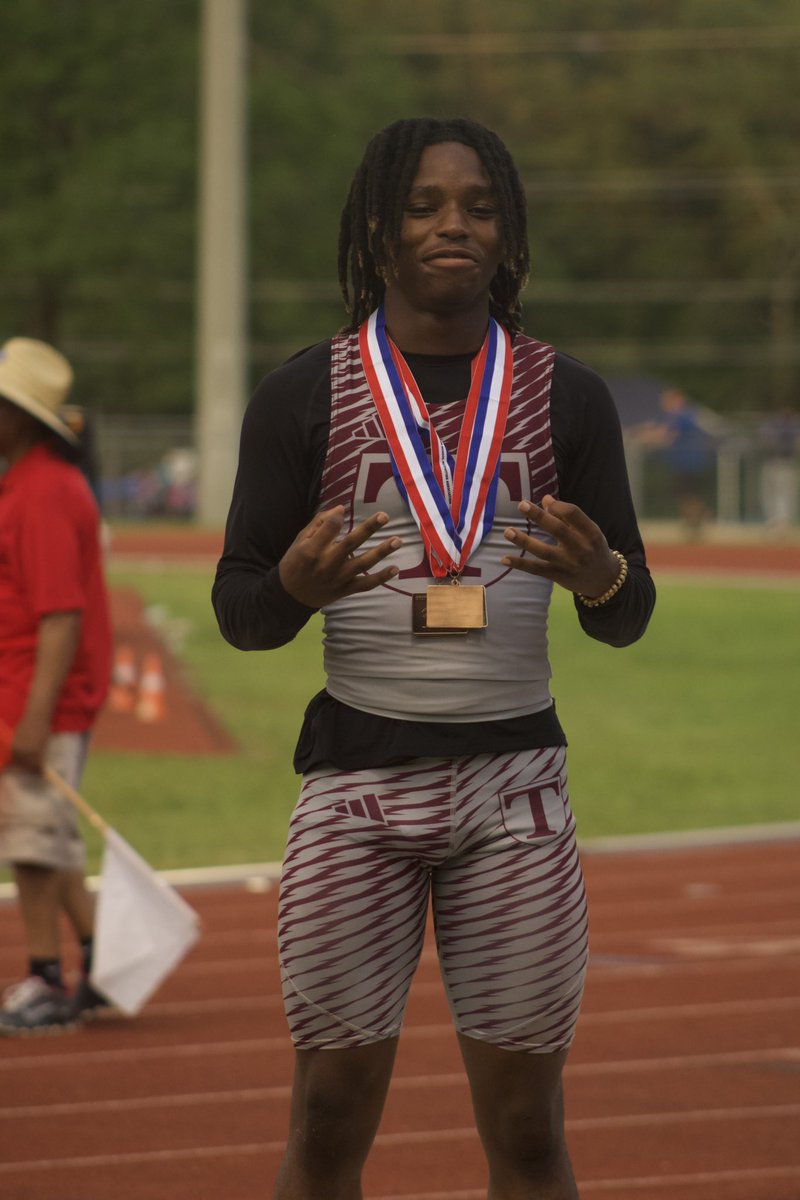 Coach Rod Mckee tweet media