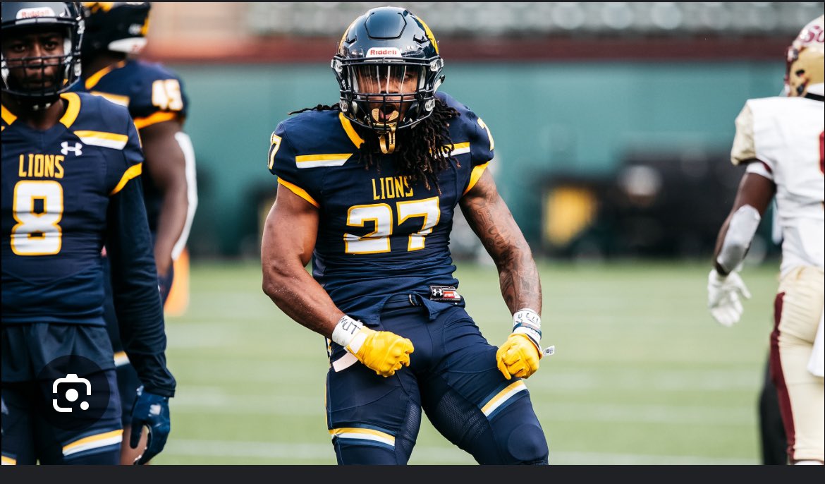 #AGTG After a great conversation with @geoff_terry I’m blessed to say I have received my 2nd D1 offer from Texas A&M Commerce.🟡🔵 @JackInTheBox58 @CoachBencke @coachjoegordon @AkiiSmithJr @SeguinCougarFB @CoachsacksDent @WonderfulTerry