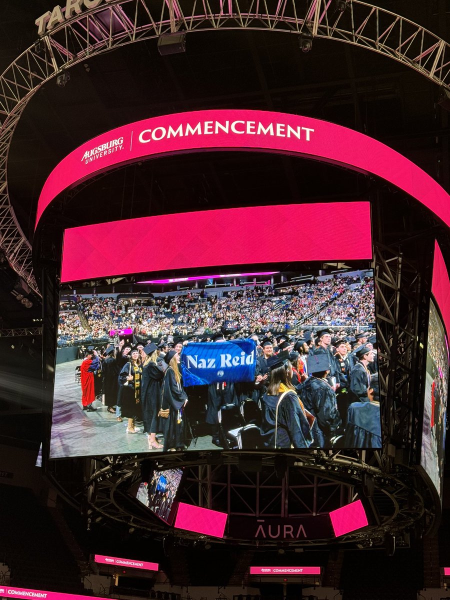 _AudreyKennedy's tweet photo. Augsburg University graduation is in Target Center 2 days before the Timberwolves play. So I’m sure you can guess what happened: https://t.co/O7Qtf7gfhQ