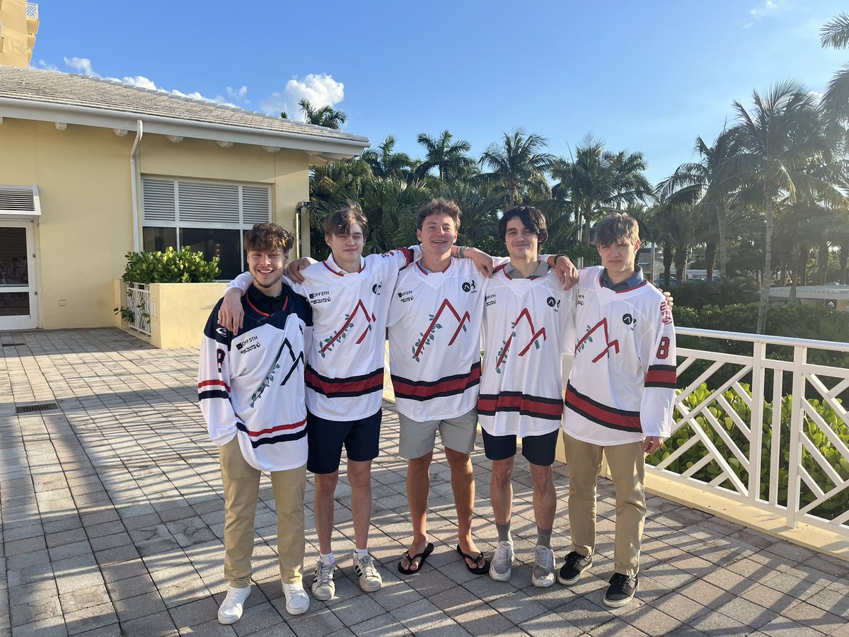 Anders Alves ‘05, Conrad Livingston ‘06, Arthur Devillers ‘05, Donovan Ryan ‘05, and Will Irving ‘06, down in Bonita Springs, FL, for the Matterhorn Fit All Ivy Showcase ☀️🚨🏒🌴