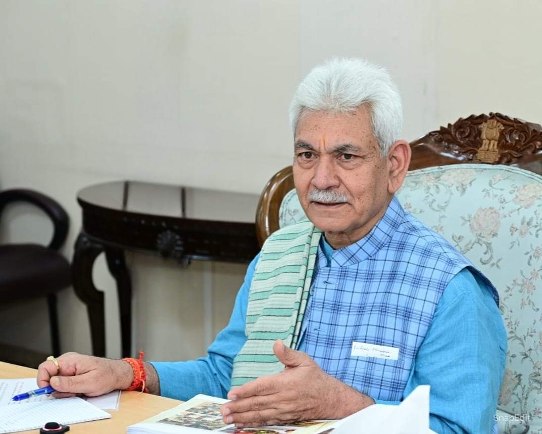 Reviewing Anganwadi Centres' performance, LG Shri Manoj Sinha stressed their pivotal role in providing holistic care to children, from health to early learning and safety. #AnganwadiCentres #ChildWelfare
@OfficeOfLGJandK