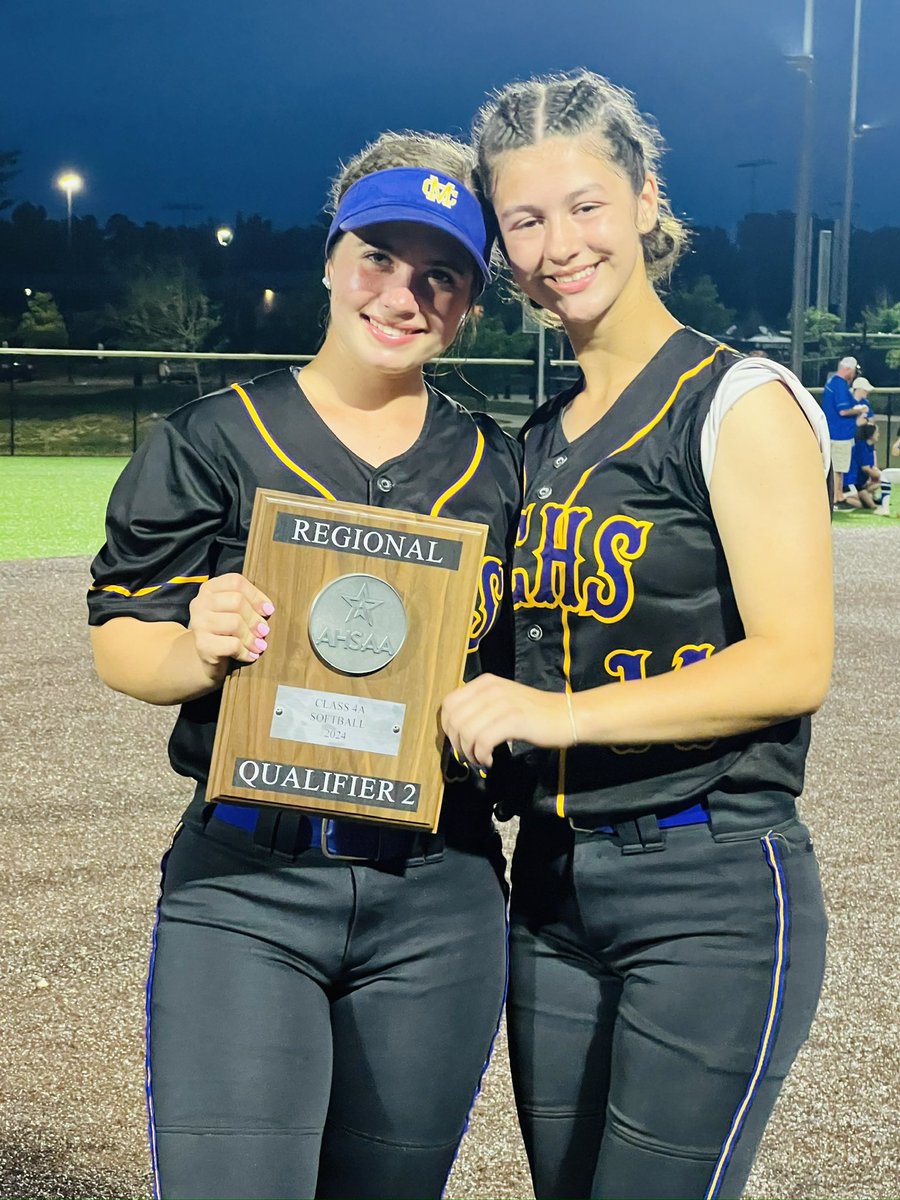 The lady tigers are going to state! I'm so proud of our team and the way we played! 💜⚡️ @Coach_Ricketts @jjpower19 @UACoachMurphy @MrCoachTbratt @JoeGuth08812179 @AJDaugherty1 @BclarkUSA @deanAU_TigersSB #gotigers