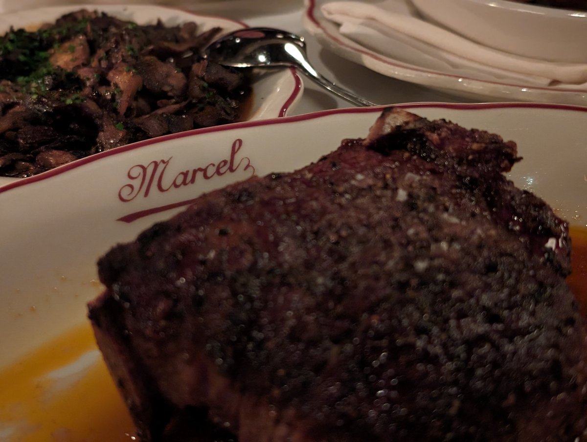 Little date night at Marcel w/ <a href="/NovaWolfy/">Nova</a> before con diet begins. 🥰🥩