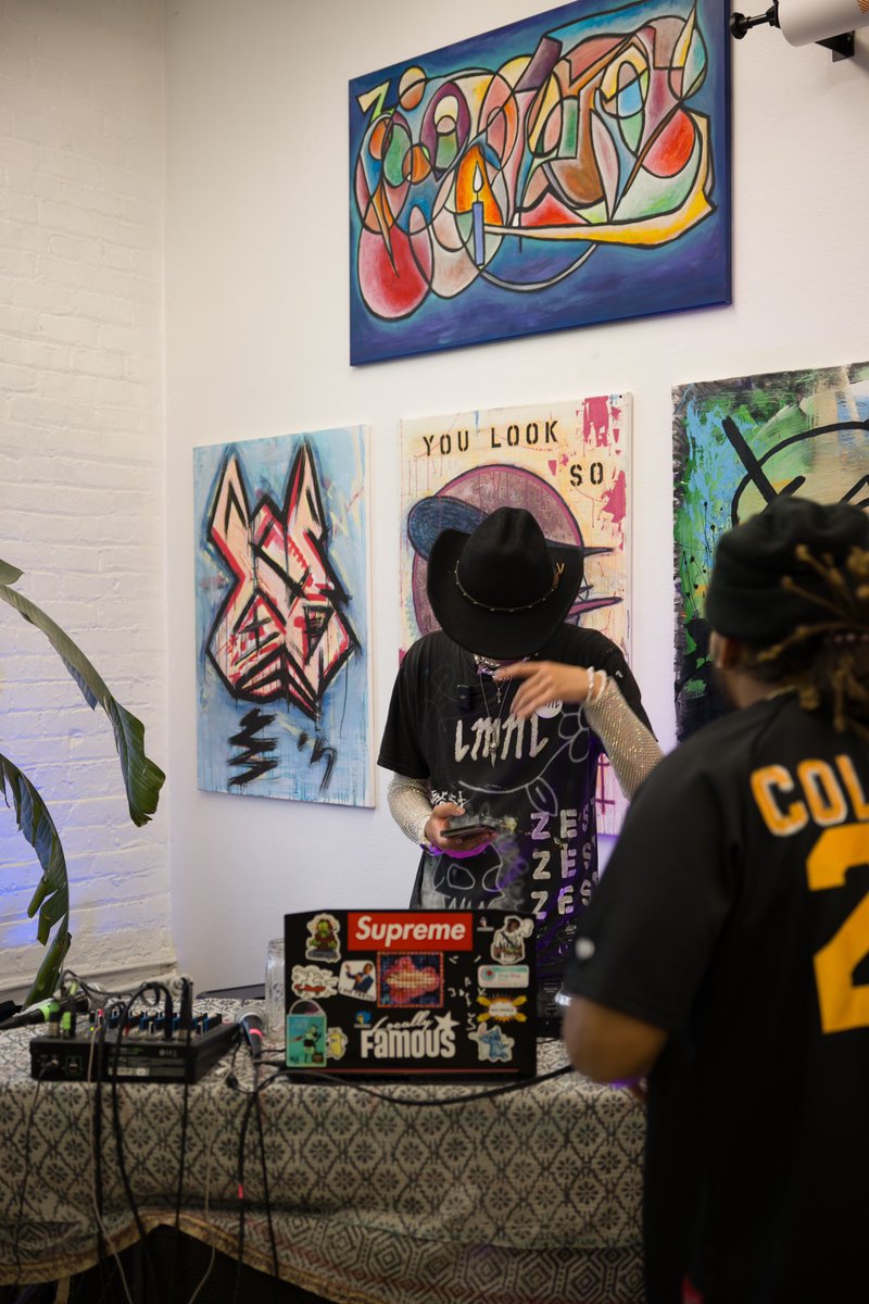 zest ✮ tweet media