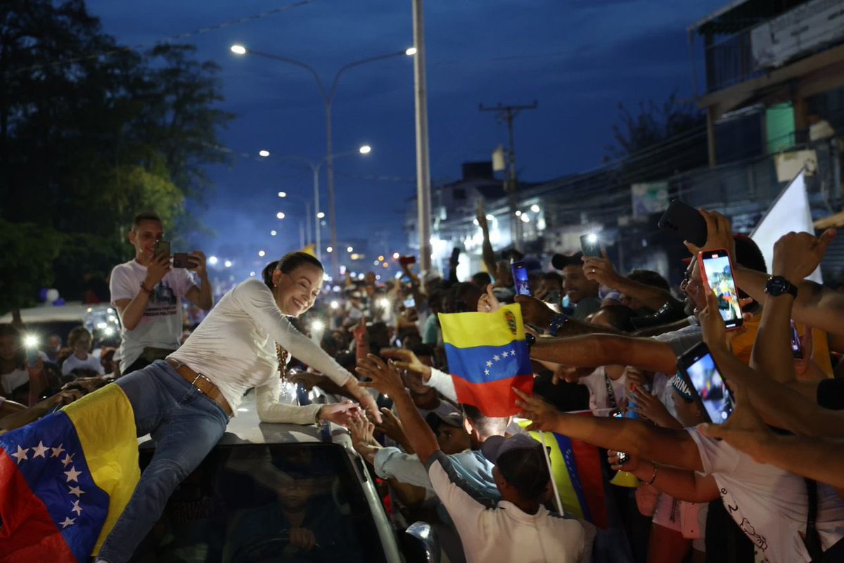 📍Sabana de Mendoza, Trujillo.

¡GRACIAS! Por esperar, por desbordar la calle y sobretodo, por CONFIAR.

Estamos en esto juntos, vamos #ConVzla