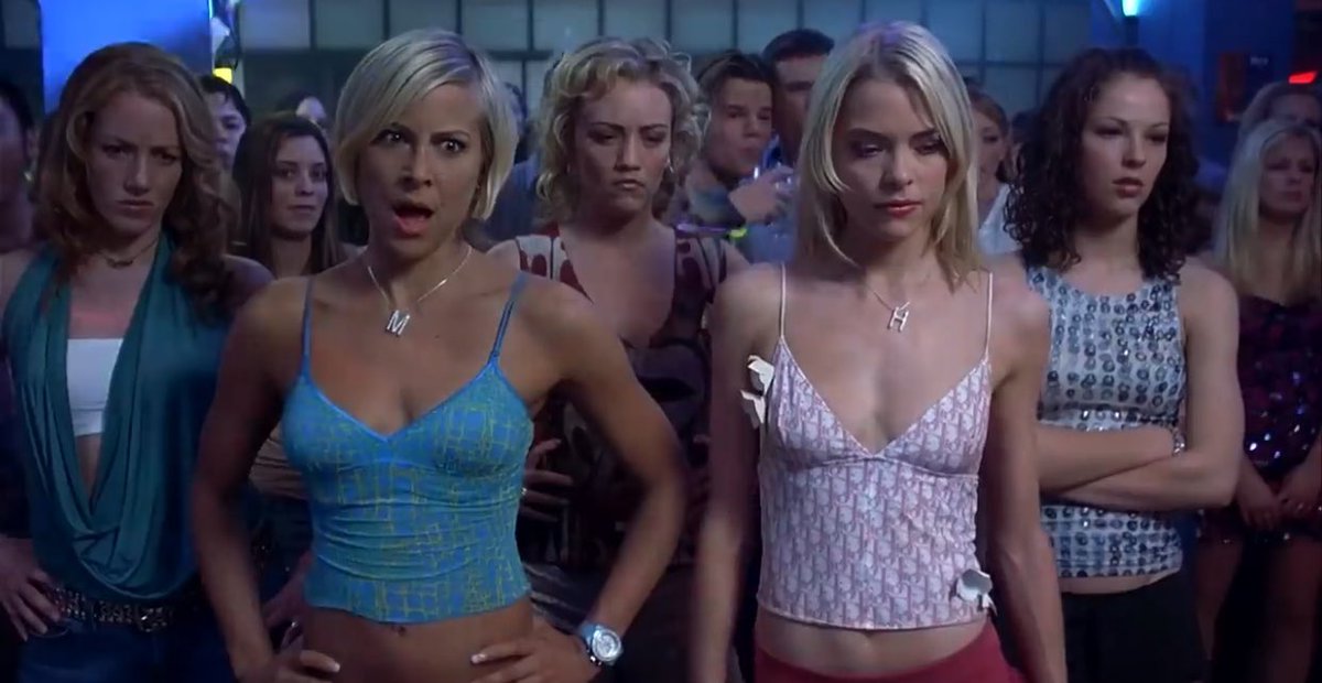 notgwendalupe's tweet photo. white chicks dance battle (2004) https://t.co/O7l30R6yWx