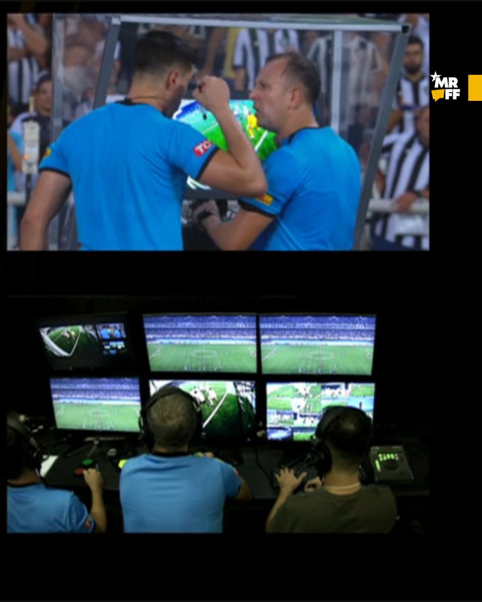 Como el árbitro no encontró nada para anularlo, lo llamó al asistente para que lo anule. UN PAPELÓN