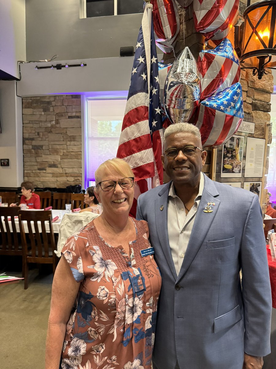 Got to meet and hear from @AllenWest thank you for speaking at our @westernwakerep definitely a pleasure.