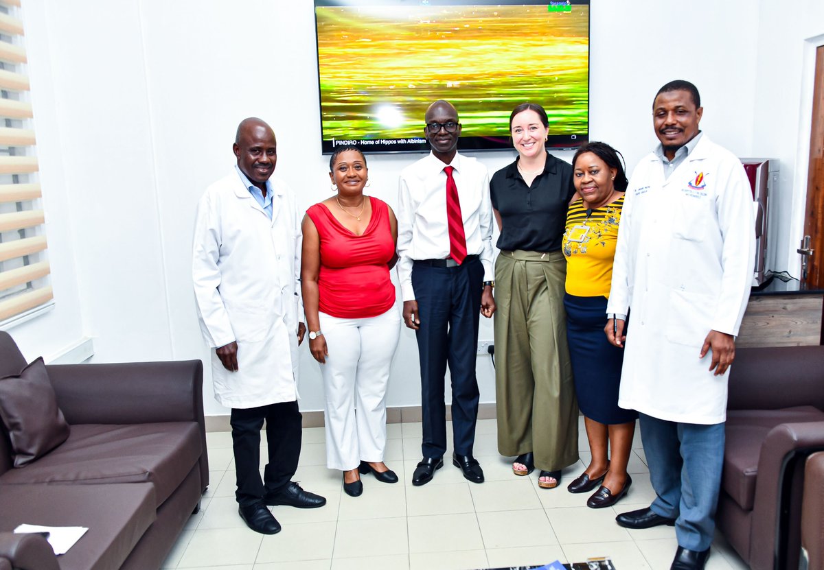 Asante sana 🧡 CCBRT and Muhimbili Hospital. Always a pleasure connecting with our partner team of anesthesiologists, plastic surgeons, prosthetists, trainers, and administrators in Tanzania 🇹🇿 #TB