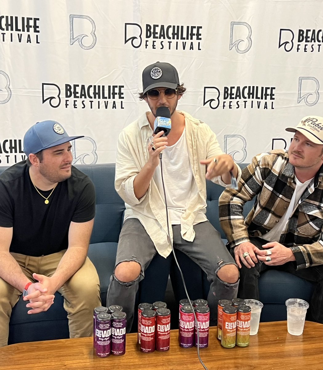 🎤 <a href="/CydewaysMusic/">Cydeways</a> stopped by for an interview <a href="/BeachLifeFest/">BeachLifeFestival</a> you'll see it next week! #SurfRootsTV