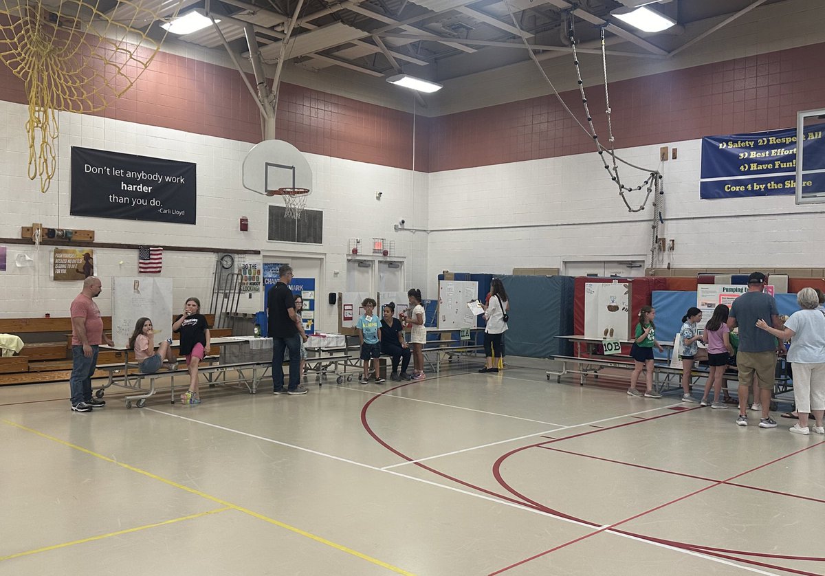 Stephanie Bush tweet media