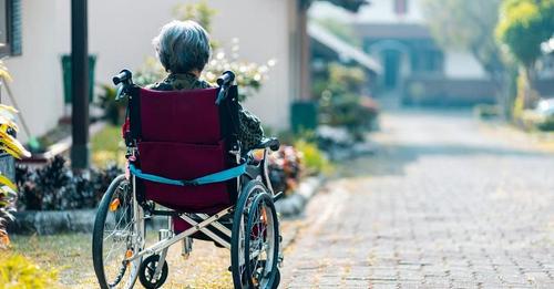 Early #dementia diagnosis could help some patients make long-term plans – and researchers assess new interventions. Read: tiny.cc/hmt0yz #seniors #elderly #eldercare #alzheimers #sancareasia