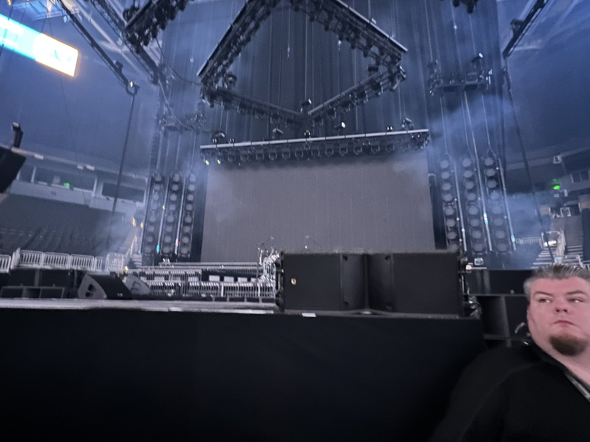 Markys5150's tweet photo. #NFHOPETOUR https://t.co/rqiUr4CqJi
