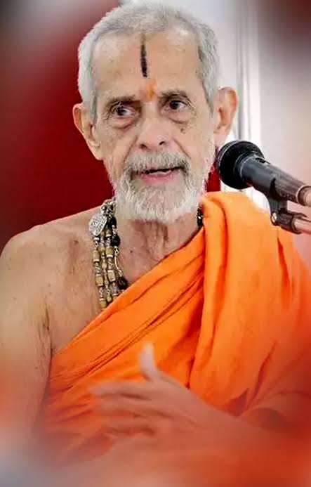 suvas_h's tweet photo. @VertigoWarrior The actual hero of Ram Mandir Movement is 
1) Sri Vishwesha Tirtha Swami (Udupi pejawar mutt) https://t.co/e6Rn74uSXK