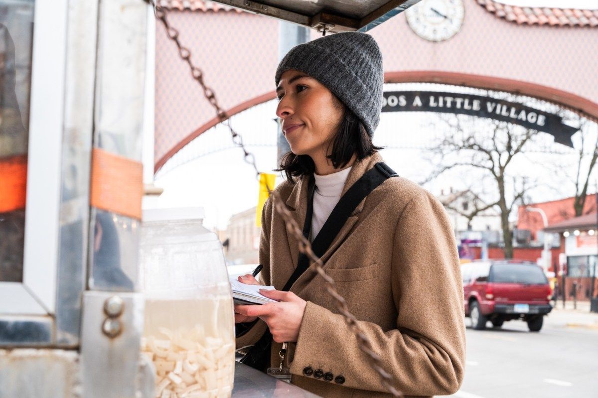 📣 WE'RE HIRING📣 Block Club is hiring 2 full-time reporters to cover Chicago's neighborhoods. ▪️ West Side reporter: buff.ly/44wSz9i ▪️ Pilsen, Little Village + Back of the Yards reporter: buff.ly/3UQ2OSV Deadline to apply is 5/24.