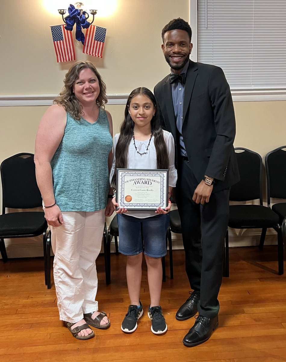 Today we celebrated the @GuilfordEle Ruritan Outstanding Student Award Recipient! 

What an amazing student that displays leadership qualities, kindness, and respect! 

“Influence, Inspire, Impact!” 🐊

@AngelaNine @LCPS_FACE